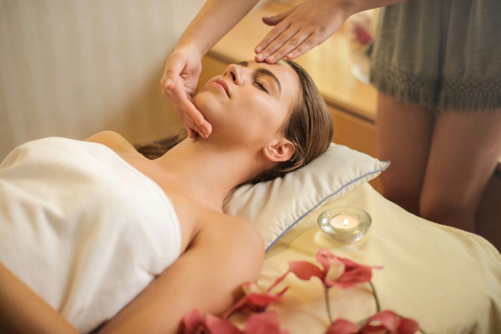 Servicios de spa y tratamientos.